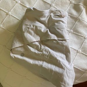 White lululemon speed up shorts
